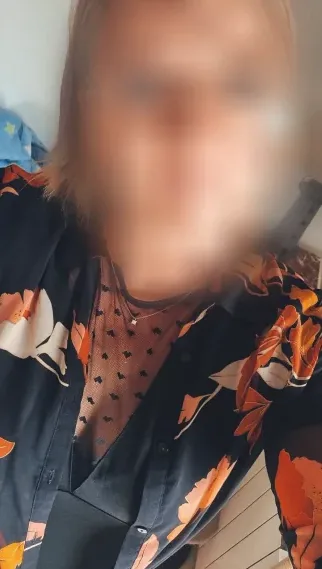 Agnes, 37