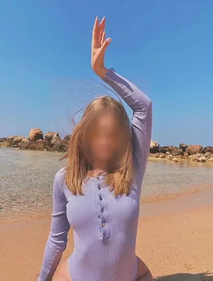 Amalie, 27