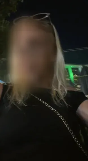 Bianca, 18