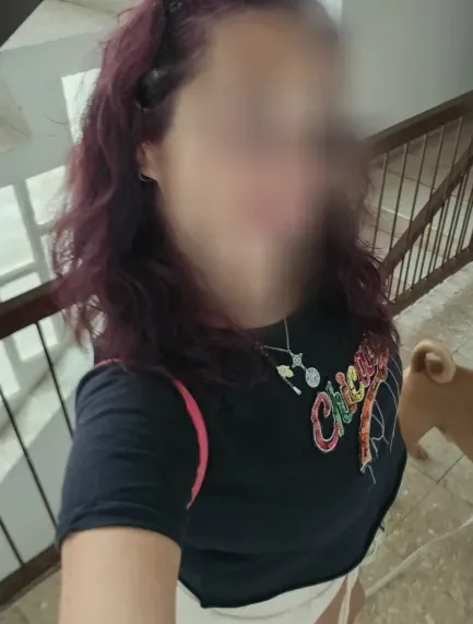 Hanne, 33