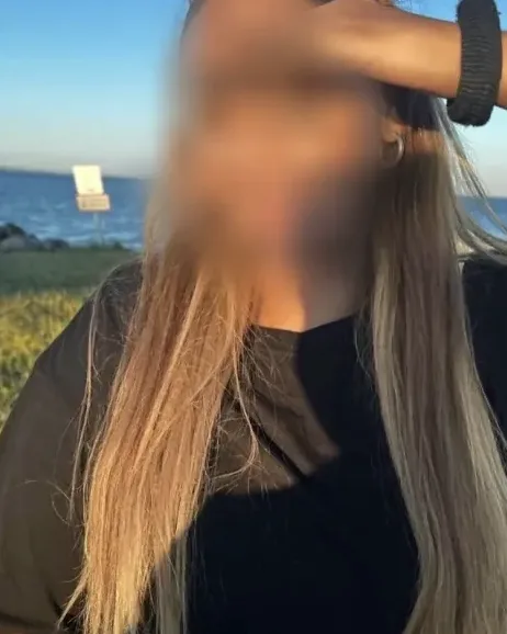 Helena, 20