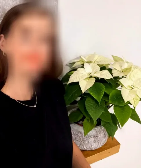 Kamilla, 37