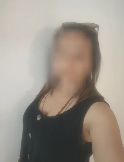 Liv, 38
