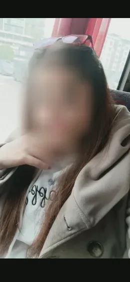 Merle, 29