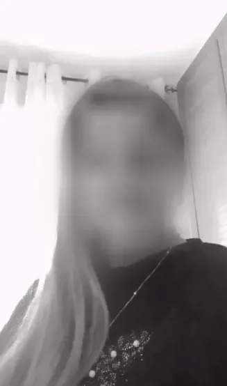 Nadia, 40