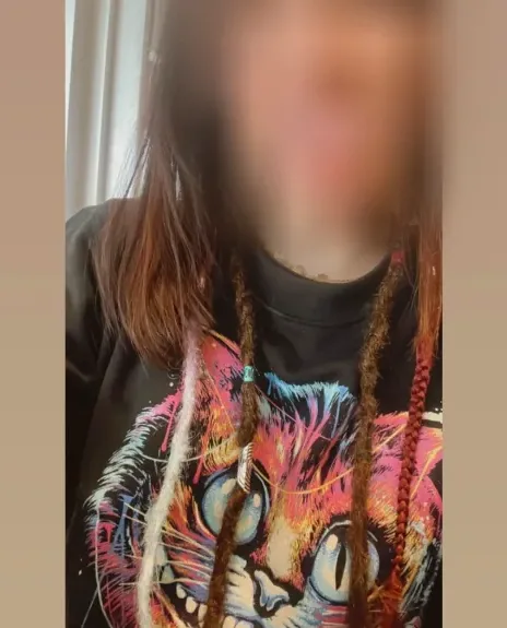 Olivia, 31