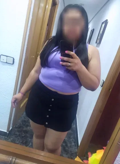 Rosa, 34