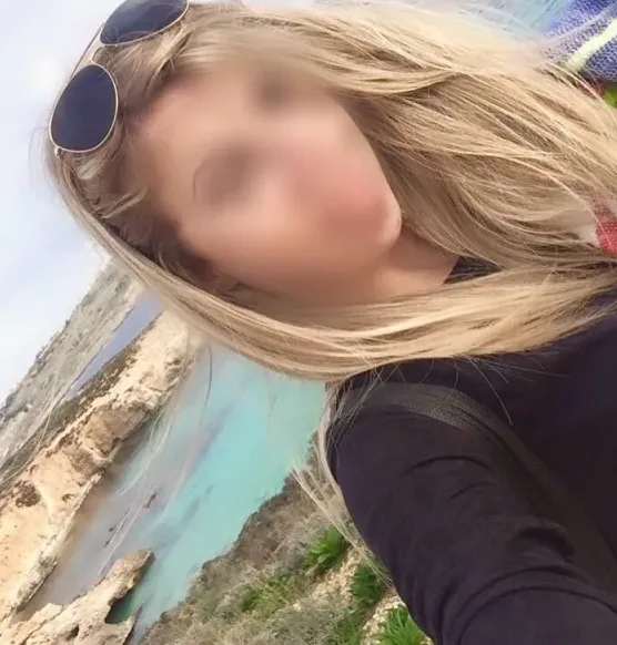 Sofia, 34
