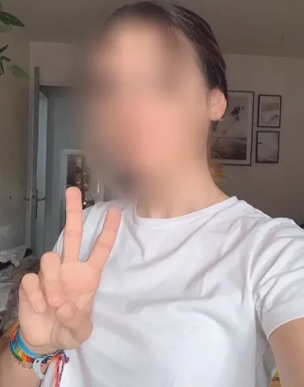 Thea, 29
