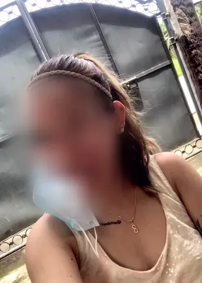 Tina, 37